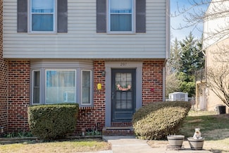 207 Wakefield Place, Harrisonburg, VA 22801