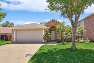 5424 Elk Ridge Dr, Watauga, TX 76137