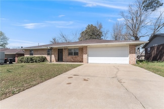 3908 Clark Ave, Springdale, AR 72762