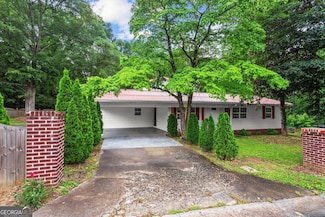 125 Sycamore Dr, Athens, GA 30606