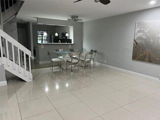 4727 NW 82nd Ave Unit 1305, Lauderhill, FL 33351