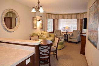 4940 N Landmark Cir Unit 3204, Egg Harbor, WI 54209
