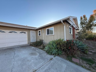 4961 Lace Place, San Diego, CA 92102