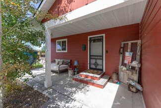 517 Shelter Grove Cir, Bozeman, MT 59718
