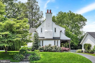 340 N 24th St, Camp Hill, PA 17011