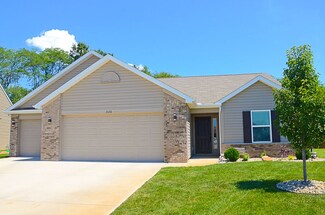 3126 Bond Dr, Lafayette, IN 47909