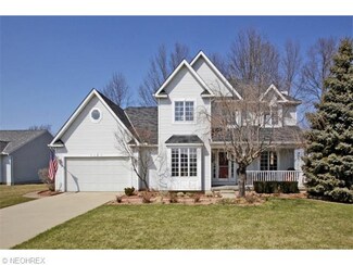 5265 Malone Ave, Sheffield Village, OH 44054