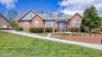 5301 Windingbrooke Ln, Knoxville, TN 37918