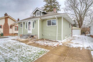 4339 W 217th St, Cleveland, OH 44126