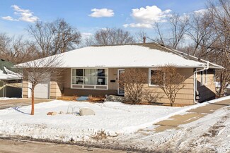 1451 Hillsboro Ave S, Saint Louis Park, MN 55426