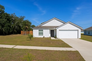 190 W 6th St, Frostproof, FL 33843