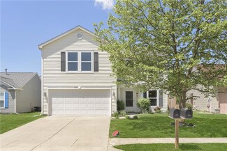 8311 S Evening Dr, Pendleton, IN 46064