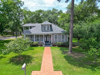 1406 Key St, Brenham, TX 77833