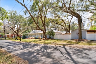 1915 2nd Ave, Saint Simons Island, GA 31522