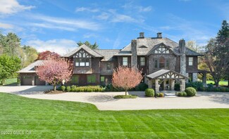 255 Brushy Ridge Rd, New Canaan, CT 06840