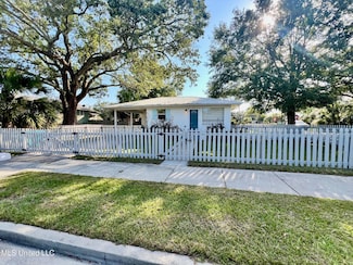 4409 Ford St, Gulfport, MS 39501