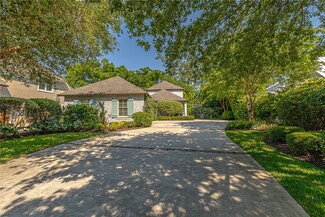 132 Country Club Dr, Saint Simons Island, GA 31522
