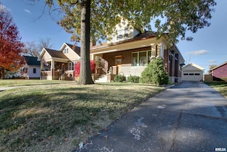 1717 Jefferson St, Quincy, IL 62301