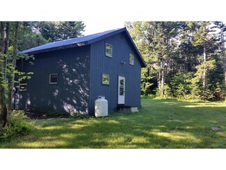 921 Newark Pond Rd, West Burke, VT 05871