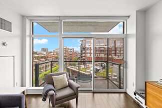 1100 Maxwell Ln Unit 804, Hoboken, NJ 07030