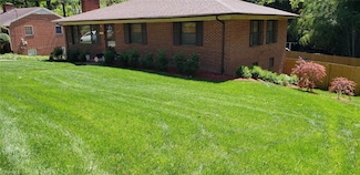 904 Fiske St, Durham, NC 27703