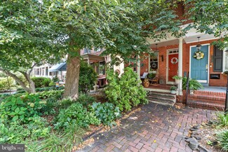 2410 Riddle Ave, Wilmington, DE 19806