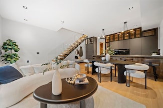 91 Hancock Ave, Jersey City, NJ 07307