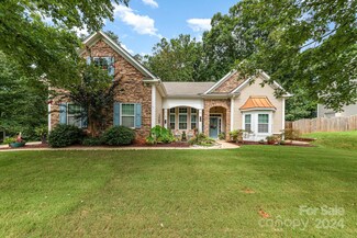787 Virginia Pine Ln, Clover, SC 29710