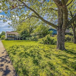 3201 Lipscomb St, Fort Worth, TX 76110