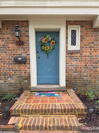 205 River Rd, Newport News, VA 23601