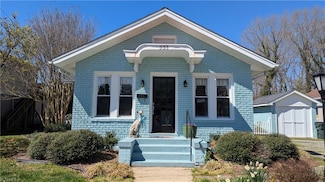 533 Trollinger St, Burlington, NC 27215