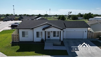 421 Sarah St, Garden City, KS 67846