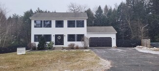 33 Locust Ridge Dr, Corinth, NY 12822
