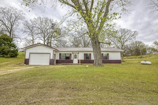 65400 E 155 Rd, Wyandotte, OK 74370