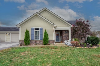 4929 Willow Bluff Cir, Knoxville, TN 37914