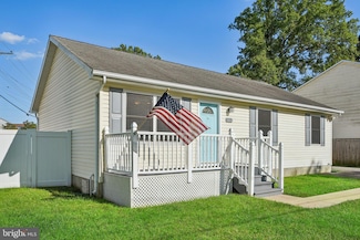 1603 Fairhill Dr, Edgewater, MD 21037