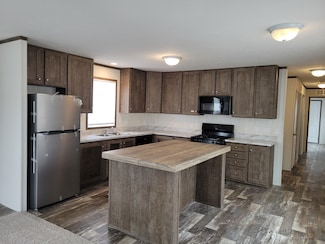 16151 Notre Dame St Unit 245, Clinton Township, MI 48038