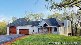 10 Strawberry Field, Camdenton, MO 65020