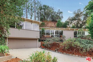 2744 E Glenoaks Blvd, Glendale, CA 91206
