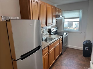 109 E Main St Unit 2, Smithtown, NY 11787