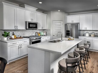 2061 Bergamot St, Redlands, CA 92374