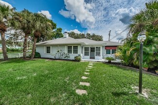 303 Mayo St, Palm Harbor, FL 34681