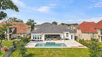 5318 Abington Creek Ln, Sugar Land, TX 77479
