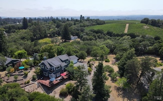 2547 Lewis Dr, Sebastopol, CA 95472