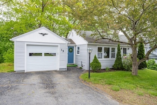 15 Winslow St, Gardner, MA 01440