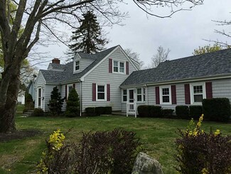 37 Dewolf Ave, Bristol, RI 02809