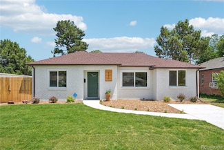 2230 Niagara St, Denver, CO 80207