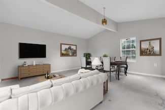 918 Garden Dr, Garland, TX 75040