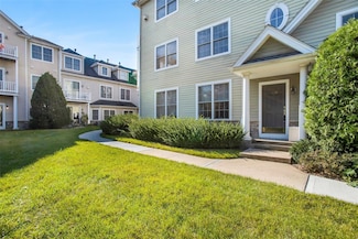 1410 Half Moon Bay Dr, Croton-On-hudson, NY 10520