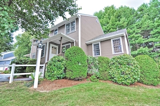 185 Laurelwood Dr, Hopedale, MA 01747